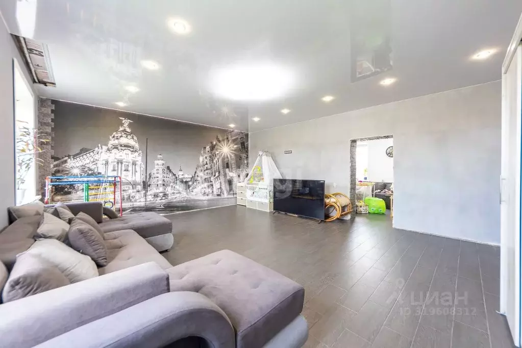 Дом в Хабаровский край, Хабаровский район, с. Мирное, Водолей ДНТ ул. ... - Фото 1