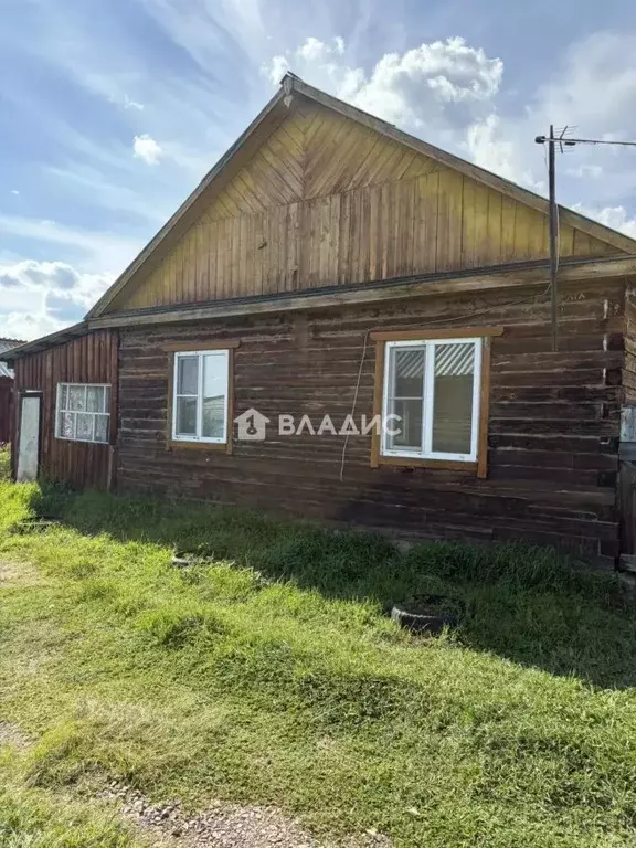 Дом в Бурятия, Иволгинский район, Гурульбинское с/пос, с. Гурульба ул. ... - Фото 1