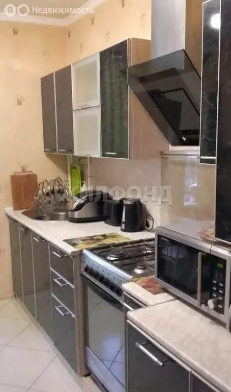 3-комнатная квартира: Сочи, микрорайон Мамайка, Загородная улица, 16/1 ... - Фото 2