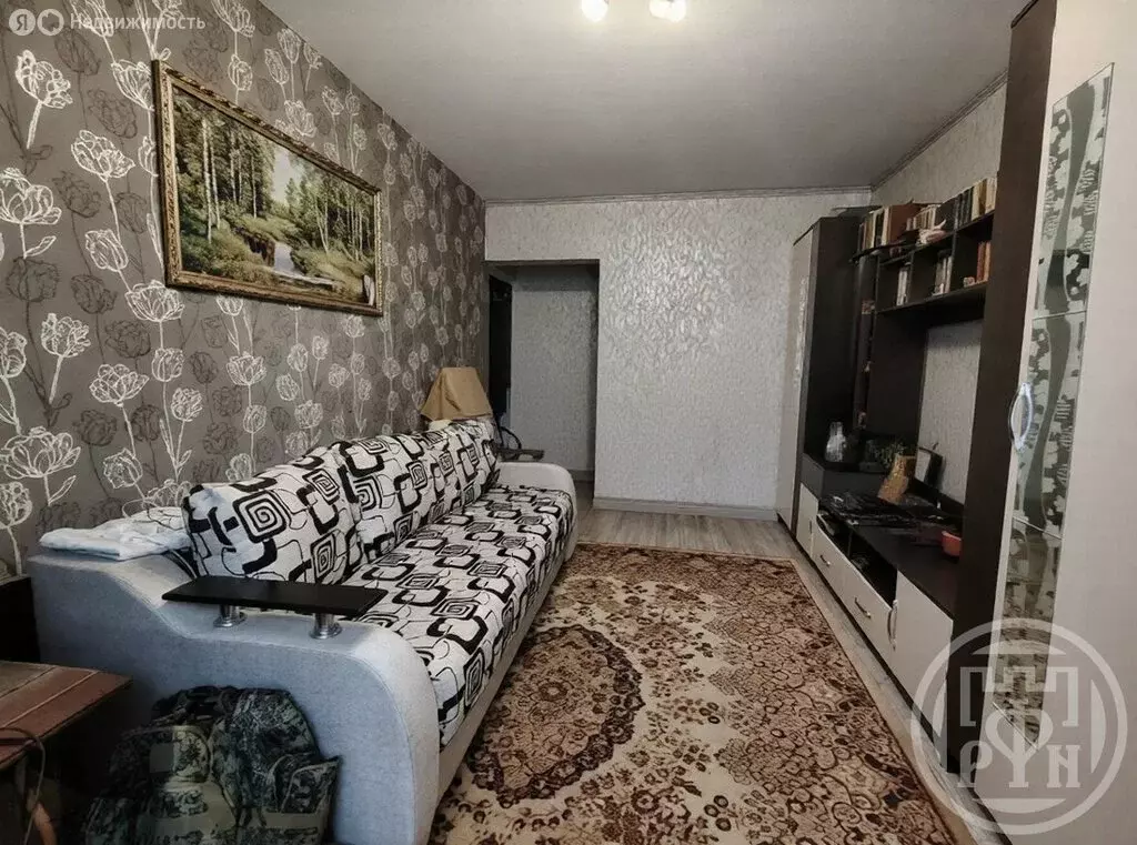 2-комнатная квартира: деревня Кипень, Ропшинское шоссе, 11 (49.8 м) - Фото 1