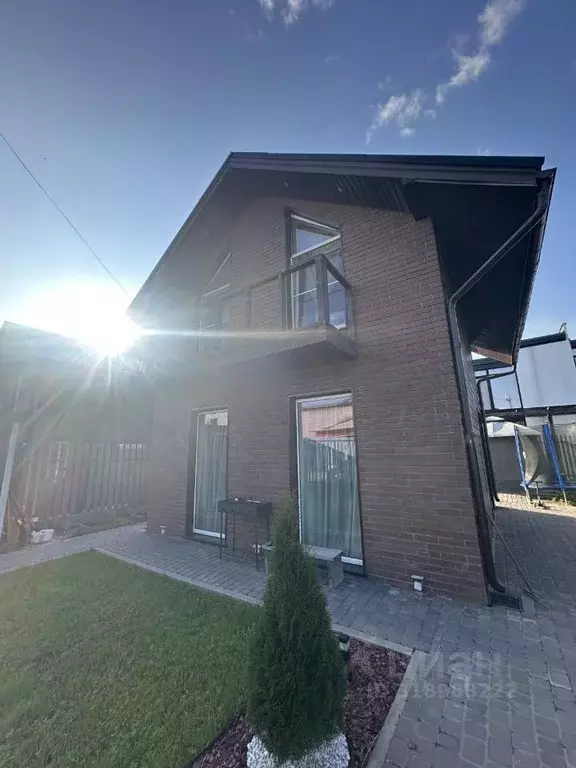 Дом в Калужская область, Калуга ул. Комбата Сергея Козлова, 1 (70 м) - Фото 0