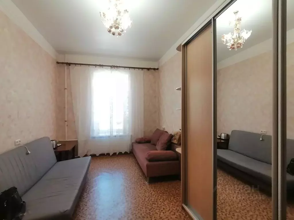 Комната Санкт-Петербург 11-я Васильевского острова линия, 46 (19.0 м) - Фото 1