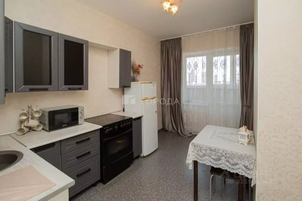 1-к кв. Кемеровская область, Новокузнецк Запорожская ул., 81 (47.1 м) - Фото 1