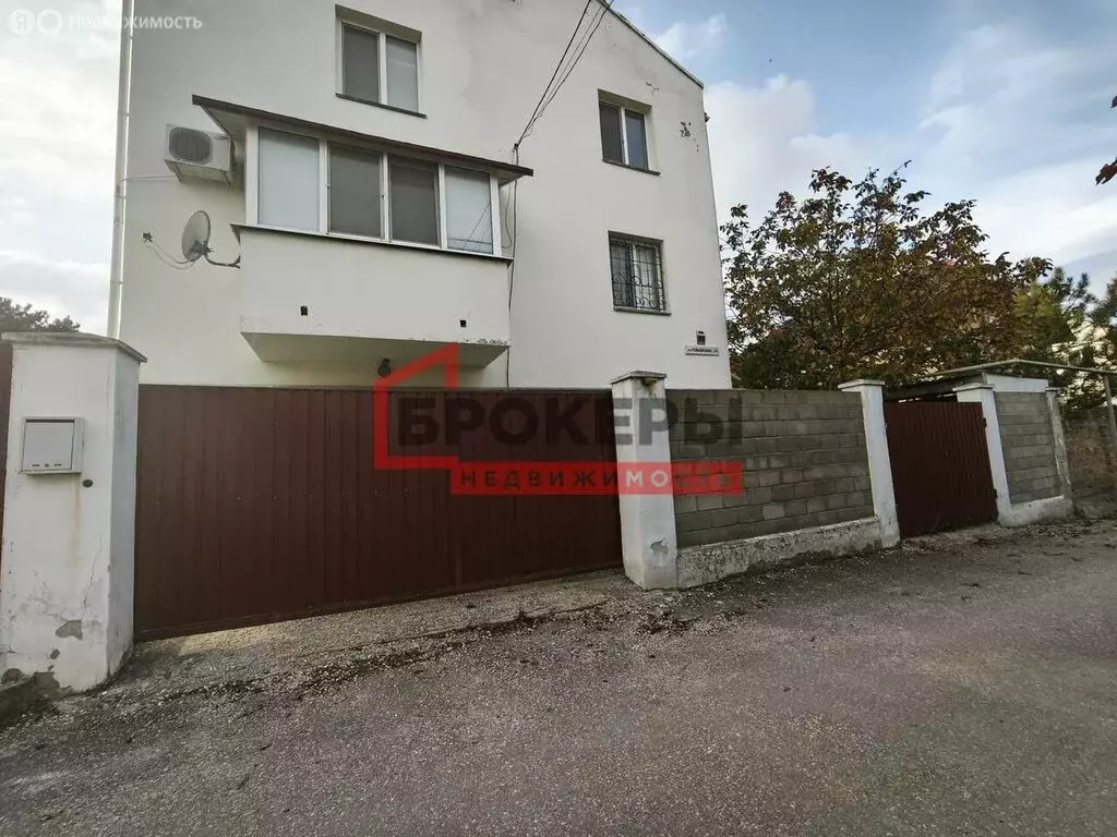 Дом в Севастополь, Ромашковая улица, 24 (344.8 м) - Фото 2