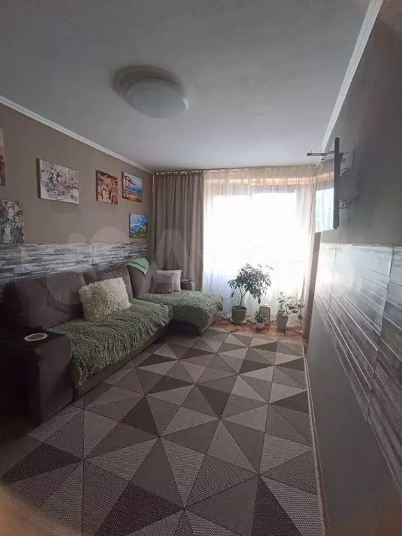 3-к. квартира, 54 м, 2/5 эт. - Фото 1