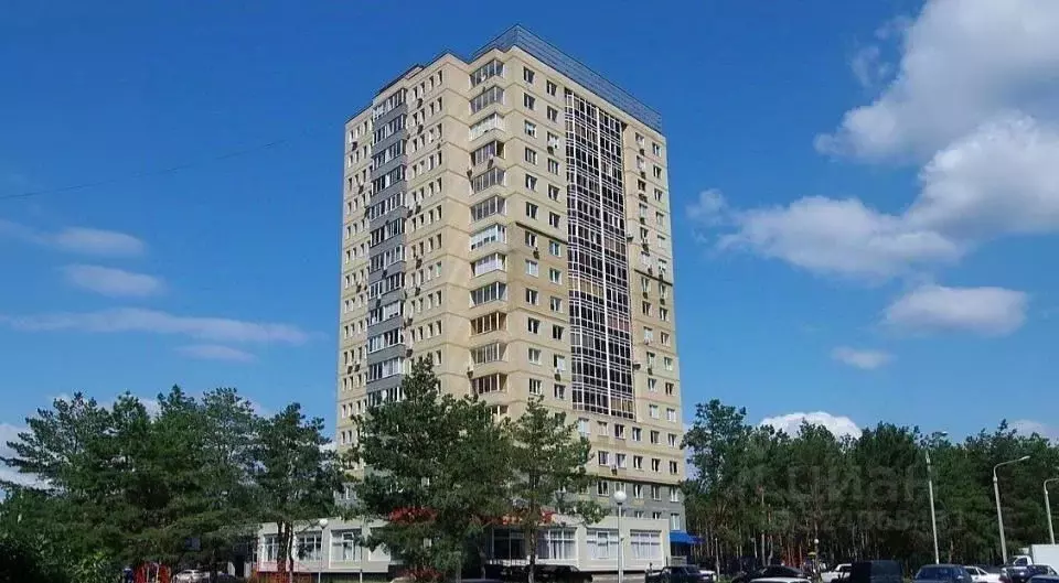 Гараж в Татарстан, Набережные Челны ул. Раскольникова, 81 (10 м) - Фото 1