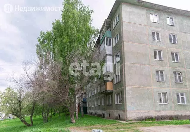 1-комнатная квартира: Златоуст, 3-й микрорайон проспекта имени Ю.А. . - Фото 0