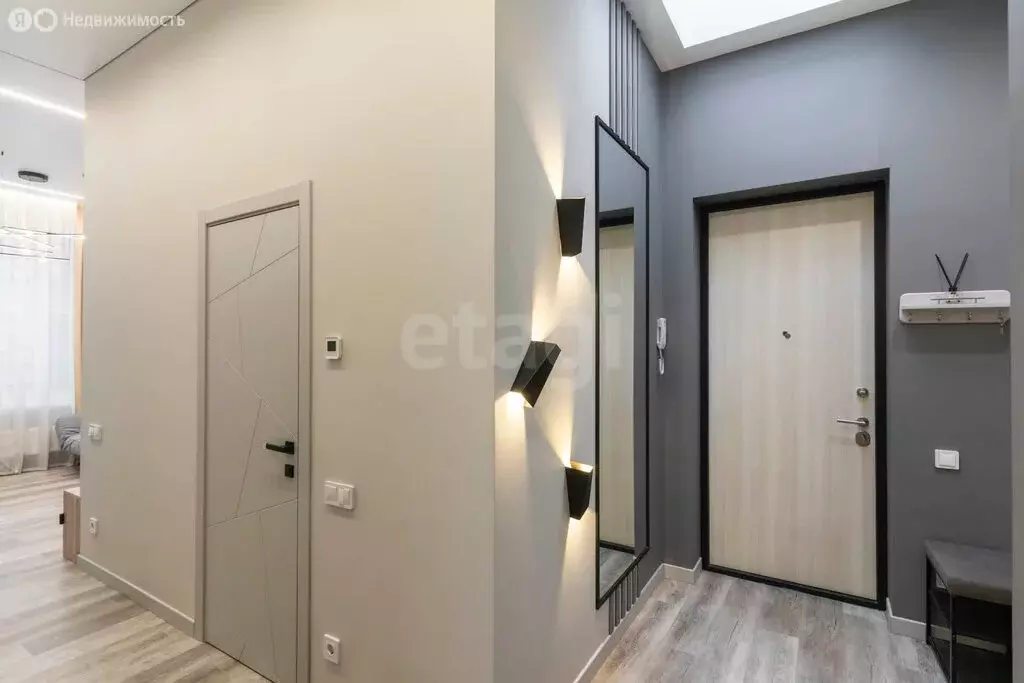 3-комнатная квартира: Тюмень, улица Михаила Сперанского, 43 (88 м) - Фото 2