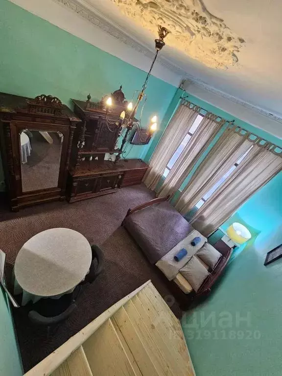 Студия Санкт-Петербург Суворовский просп., 26-28 (28.0 м) - Фото 0