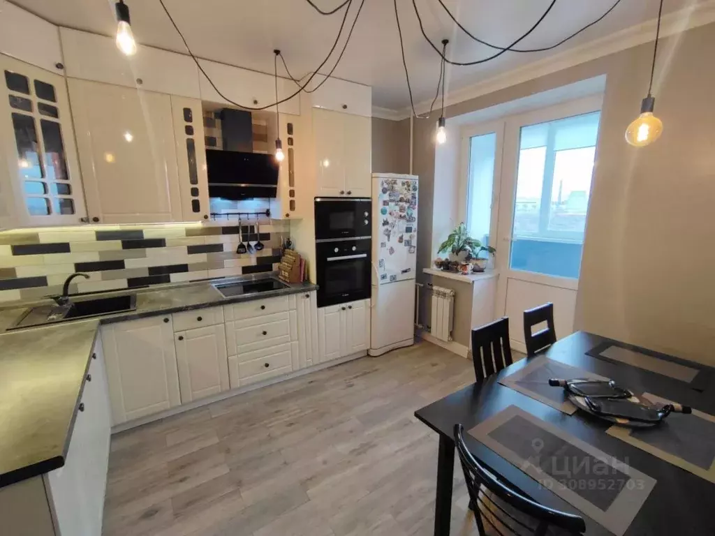 2-к кв. Орловская область, Орел Пожарная ул., 35 (68.5 м) - Фото 1