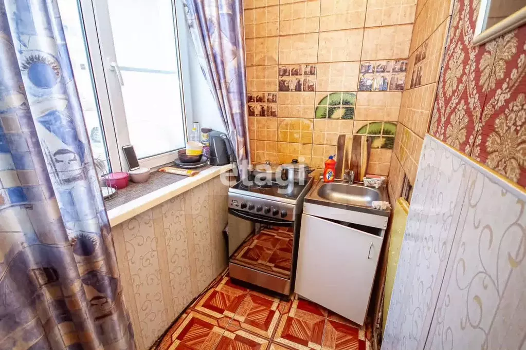 3-к. квартира, 50 м, 1/4 эт. - Фото 1