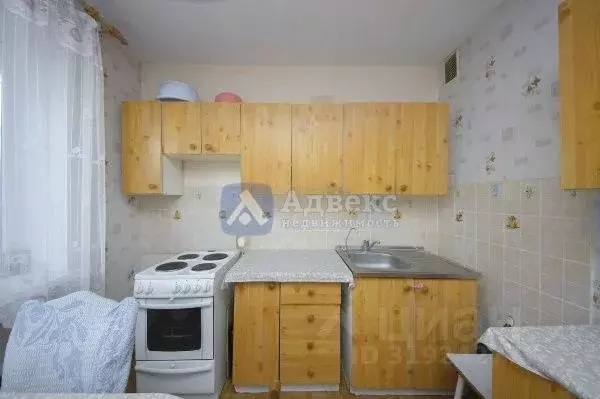 2-к кв. Тюменская область, Тюмень ул. 30 лет Победы, 148к2 (56.1 м) - Фото 0