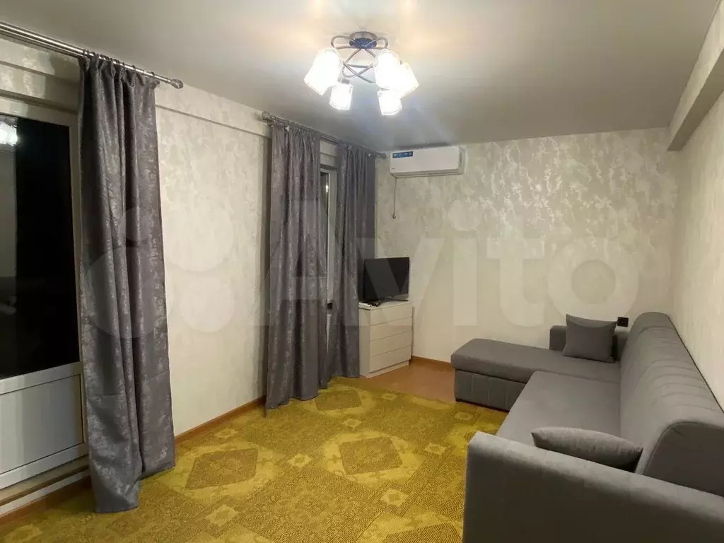 1-к. квартира, 40 м, 1/5 эт. - Фото 1