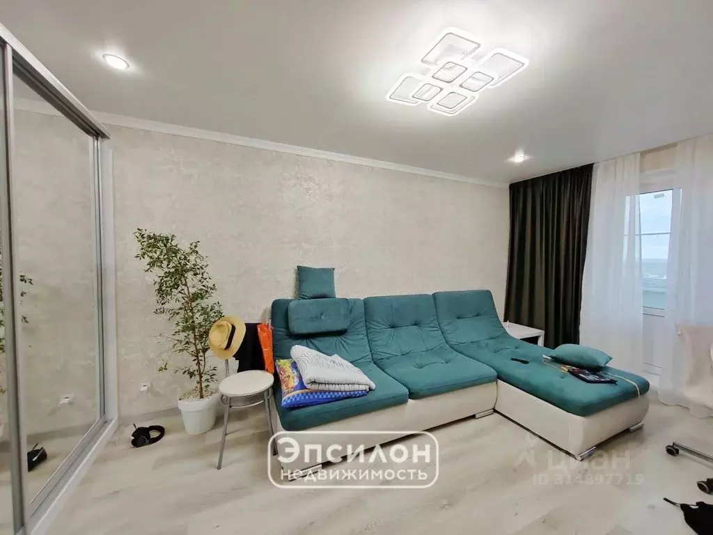 2-к кв. Курская область, Курск просп. Вячеслава Клыкова, 69 (57.39 м) - Фото 1