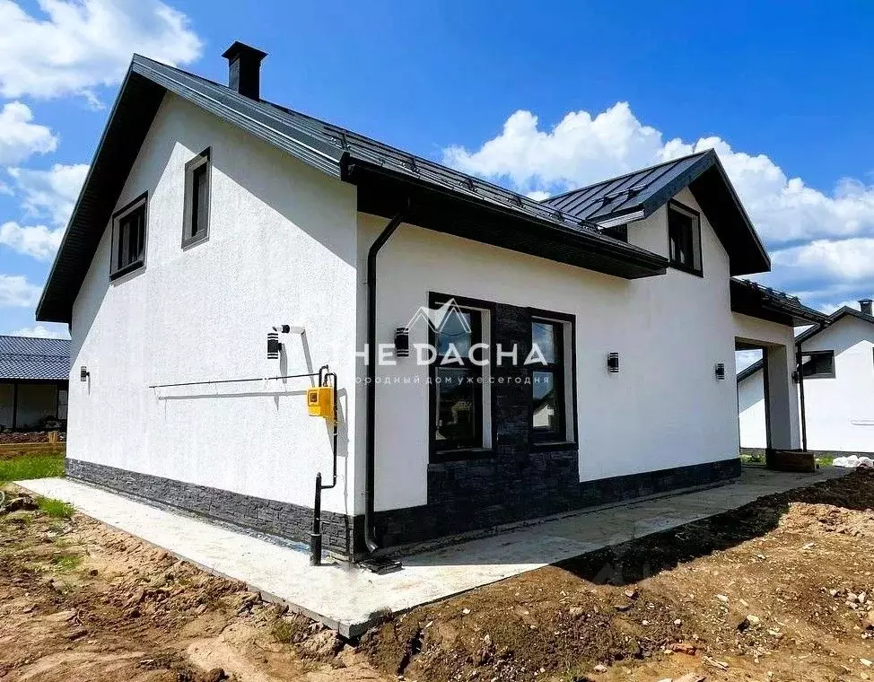 Дом в Калужская область, Боровский район, Совьяки с/пос, Солнечная ... - Фото 1