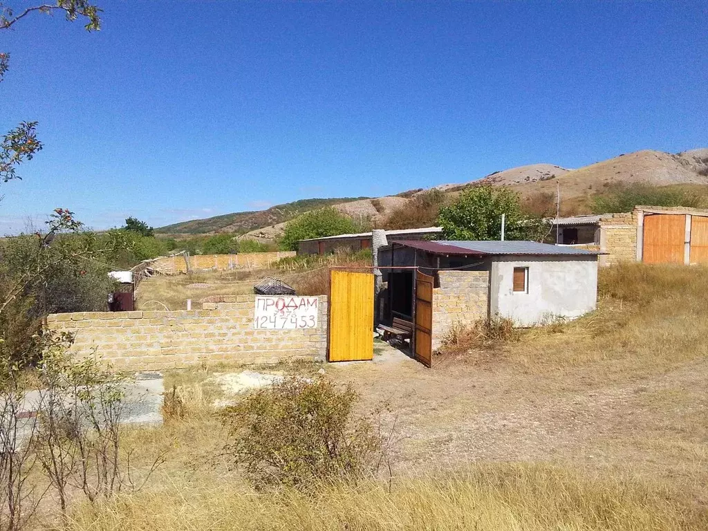 Дом в Крым, Симферопольский район, Трудовское с/пос, с. Дружное  (835 ... - Фото 2