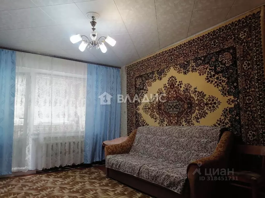1-к кв. Брянская область, Брянск ул. Романа Брянского, 1 (37.2 м) - Фото 0