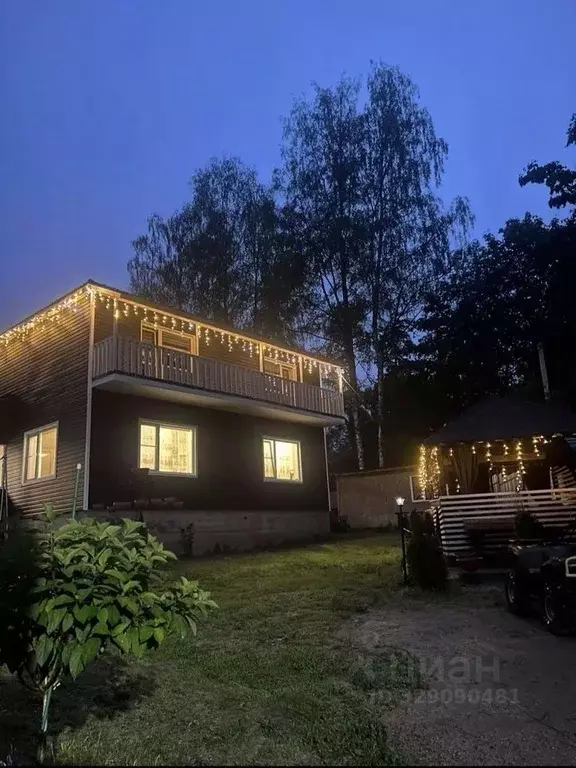 Коттедж в Ленинградская область, Луга ул. Рубиновая, 17 (183 м) - Фото 0