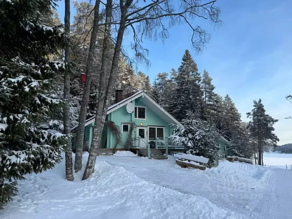 Дом в Карелия, Лахденпохский муниципальный округ, пос. Куркиеки  (110 ... - Фото 1