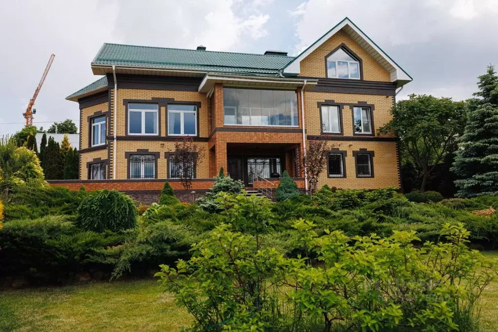 Дом в Калужская область, Калуга Кирпичная ул., 32 (400 м) - Фото 2