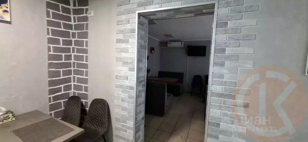 Торговая площадь в Крым, Евпатория ул. Фрунзе, 24 (36 м) - Фото 1