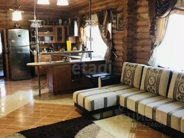 Дом в Крым, Феодосия ул. Зерновская (321 м) - Фото 1