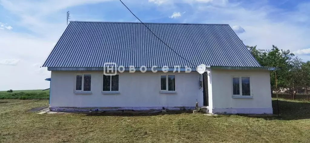 Дом в Рязанская область, Пронский муниципальный округ, с. Красное  ... - Фото 2