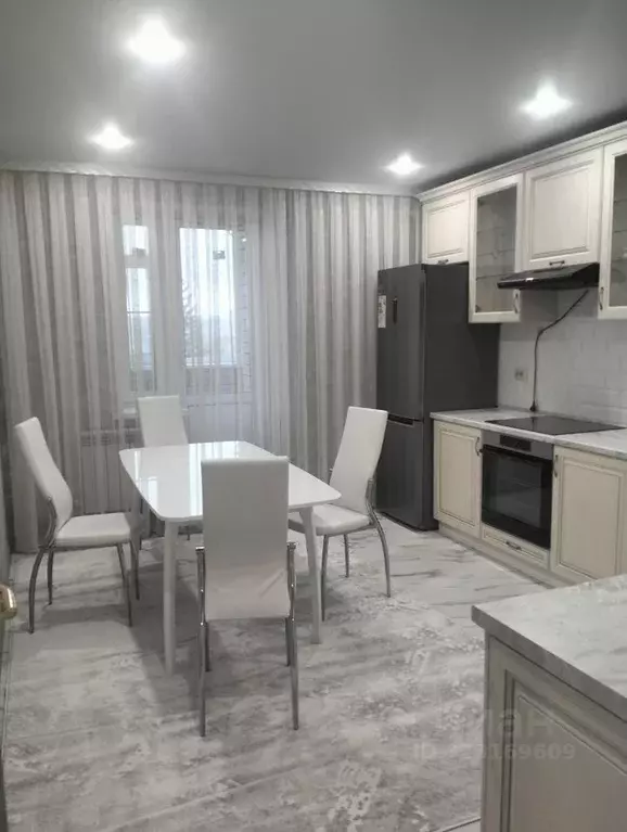 2-к кв. Курская область, Курск ул. Марата, 21 (83.0 м) - Фото 2