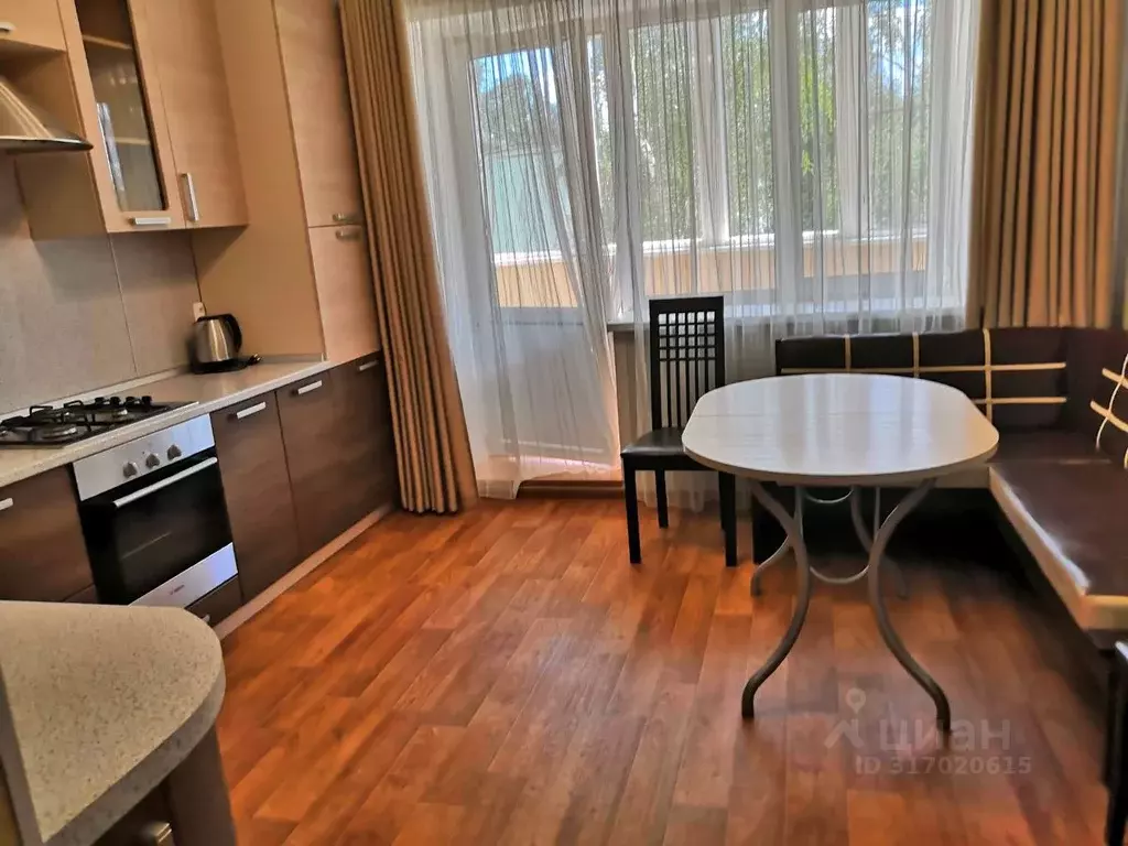 1-к кв. Московская область, Клин Бородинский проезд, 17а (46.0 м) - Фото 1