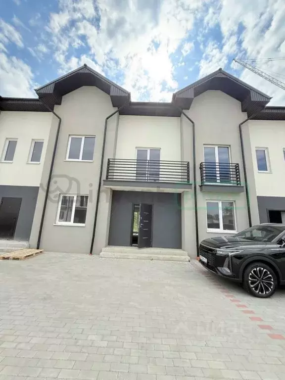 Таунхаус в Калининградская область, Гурьевск ул. Байдукова (180 м) - Фото 1