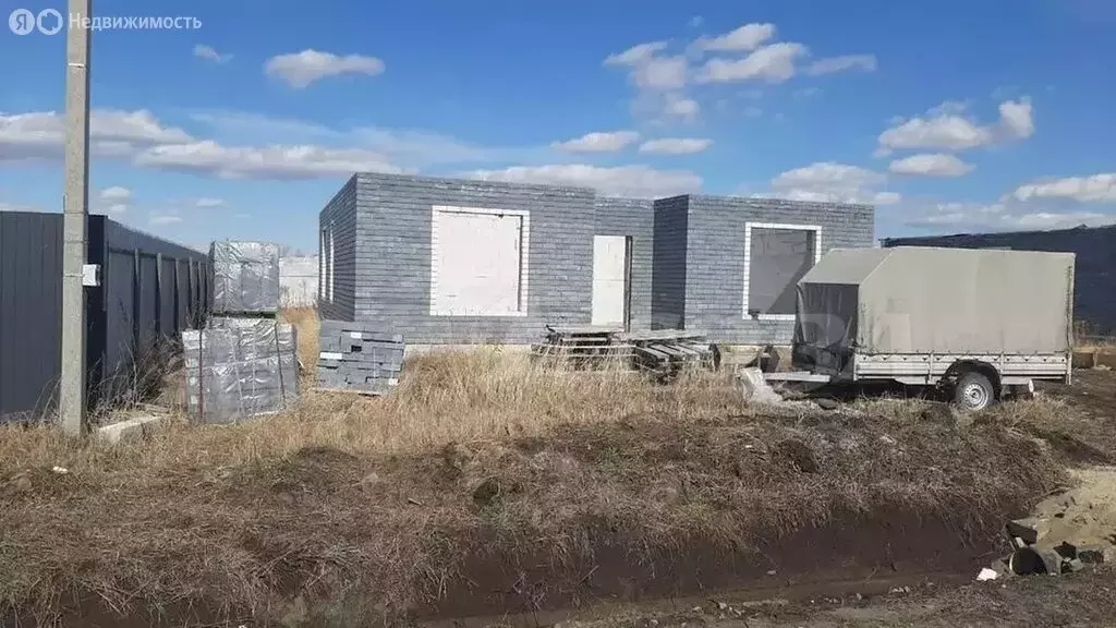 Дом в село Чикча, коттеджный посёлок Высокий берег (93 м) - Фото 1