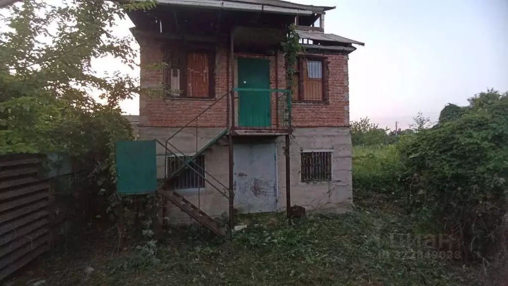 Участок в Кабардино-Балкария, Нальчик пл. Согласия (7.3 сот.) - Фото 1