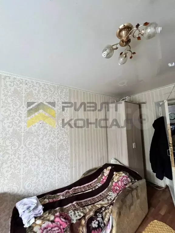 Комната 12 м в 1-к., 5/5 эт. - Фото 1