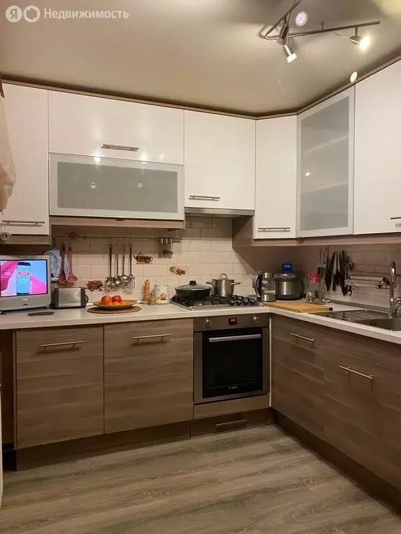 2-комнатная квартира: Пушкин, улица Генерала Хазова, 6 (55.8 м) - Фото 1