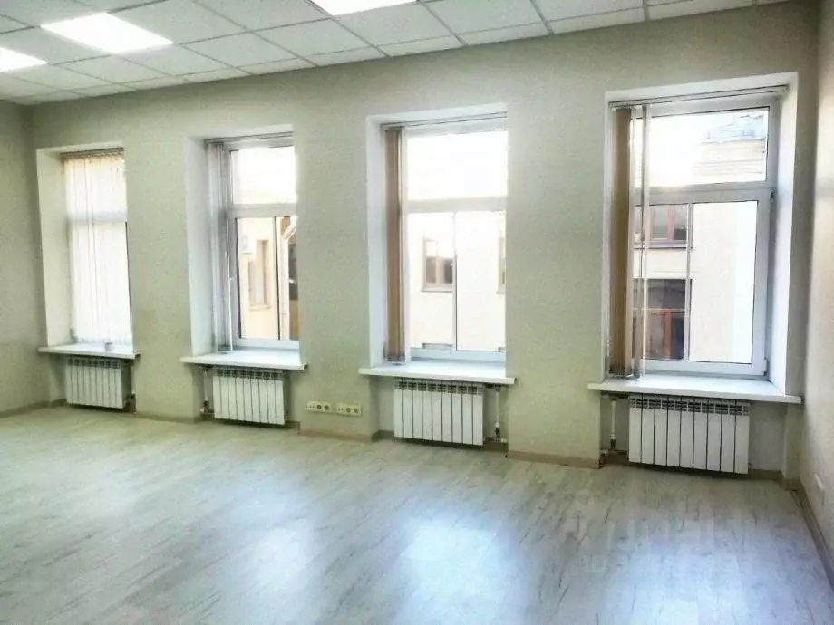 Офис в Санкт-Петербург Лахтинская ул., 4 (88 м) - Фото 1