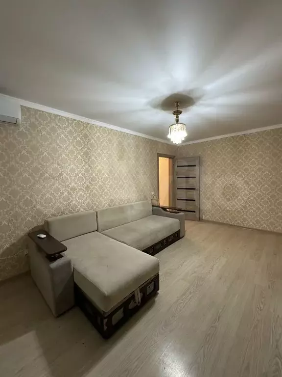 2-к. квартира, 50 м, 2/5 эт. - Фото 0