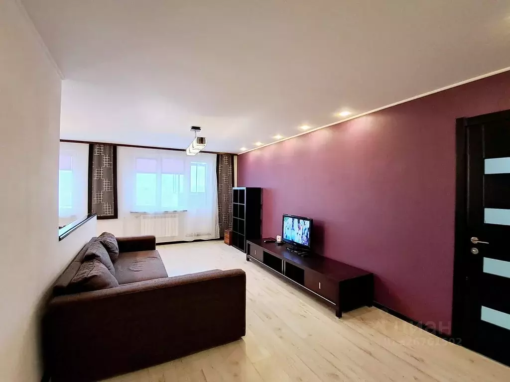 2-к кв. Пермский край, Пермь ул. Советской Армии, 33/1 (64.0 м) - Фото 1