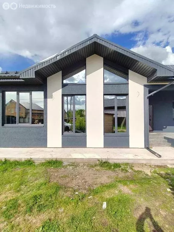 Дом в посёлок городского типа Смышляевка, улица Куйбышева, 26 (128 м) - Фото 2