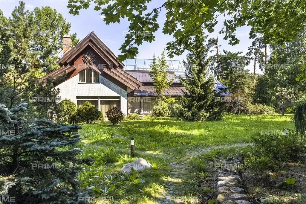 Коттедж в Московская область, Одинцовский городской округ, д. Барвиха  ... - Фото 1