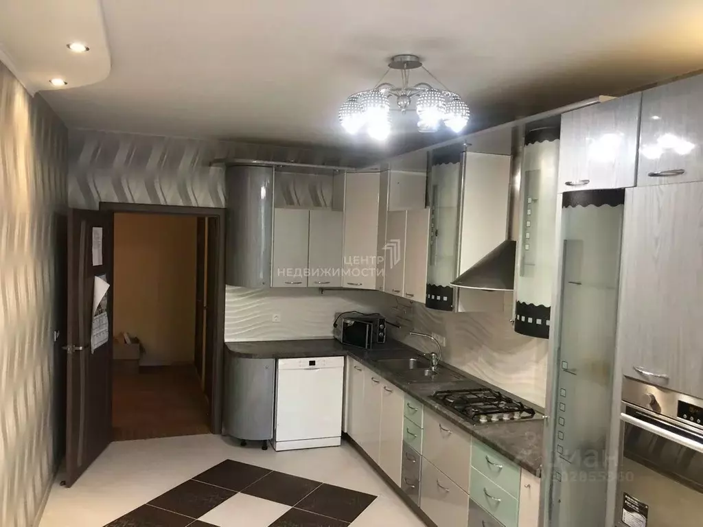 2-к кв. Татарстан, Казань ул. Зинина, 34 (80.0 м) - Фото 1