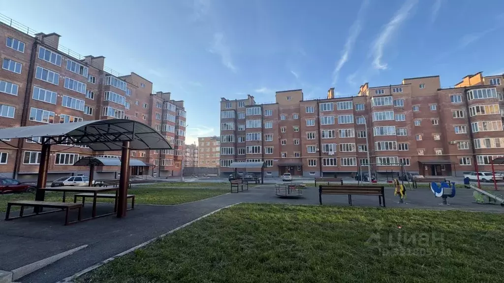 2-к кв. Северная Осетия, Владикавказ ул. Хадарцева, 41к1 (68.0 м) - Фото 1