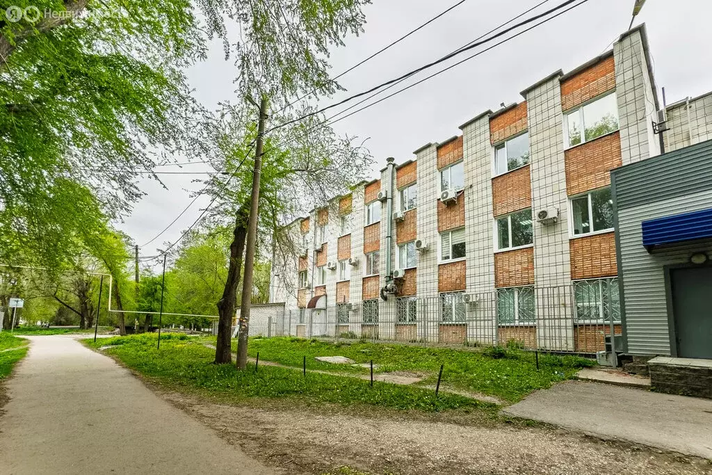 Помещение свободного назначения (1200 м) - Фото 1