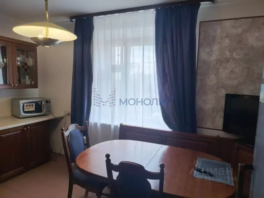 3-к кв. Нижегородская область, Нижний Новгород Красносельская ул., 3 ... - Фото 0