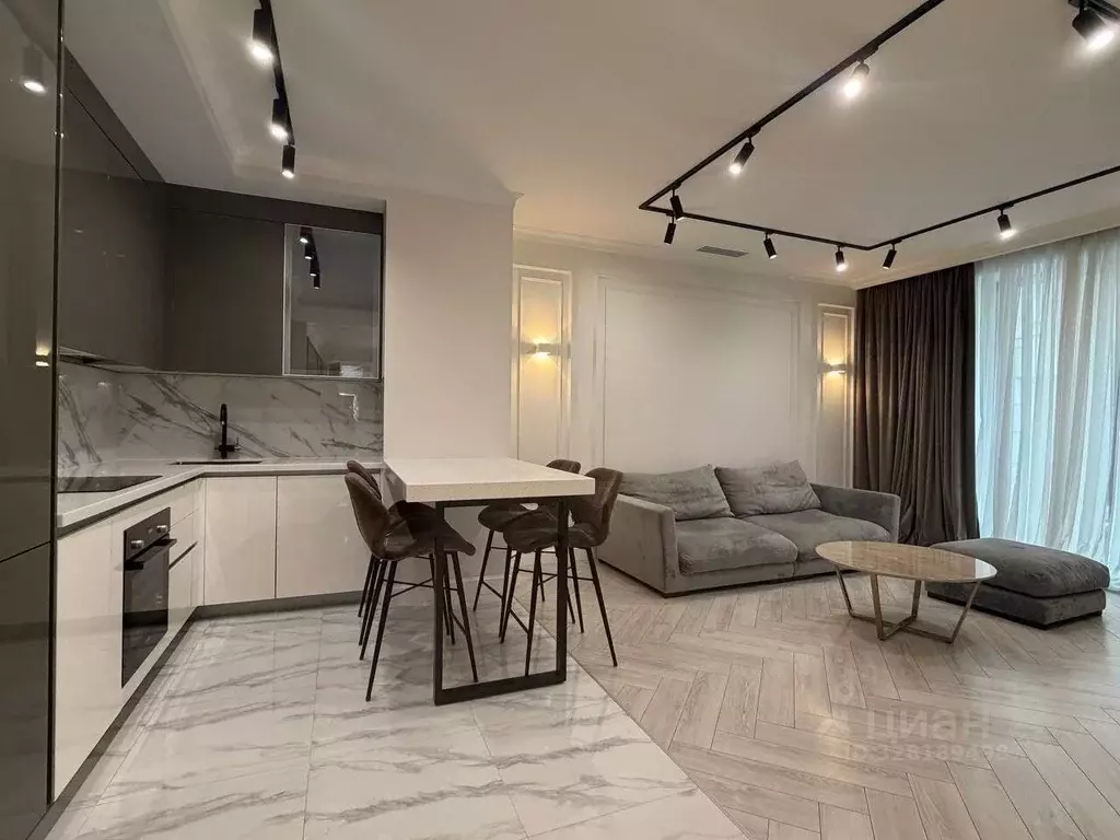 3-к кв. Москва Ленинградский просп., 36с36 (80.0 м) - Фото 1