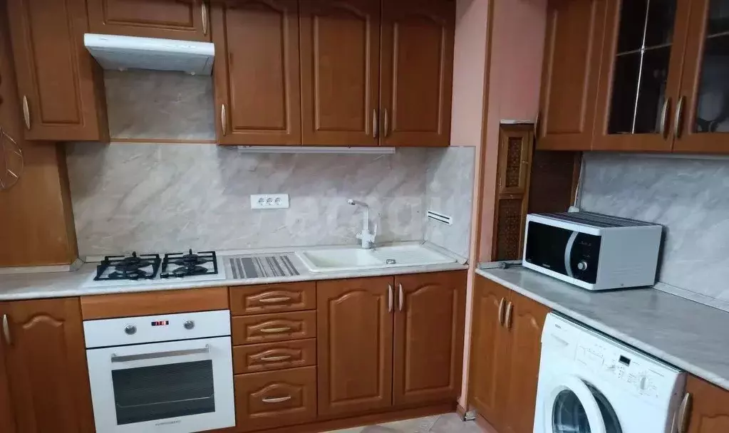 2-к кв. Московская область, Красногорск Пионерская ул., 18 (43.0 м) - Фото 0