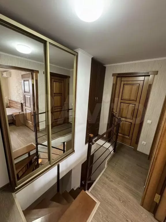 3-к. квартира, 126 м, 2/3 эт. - Фото 1