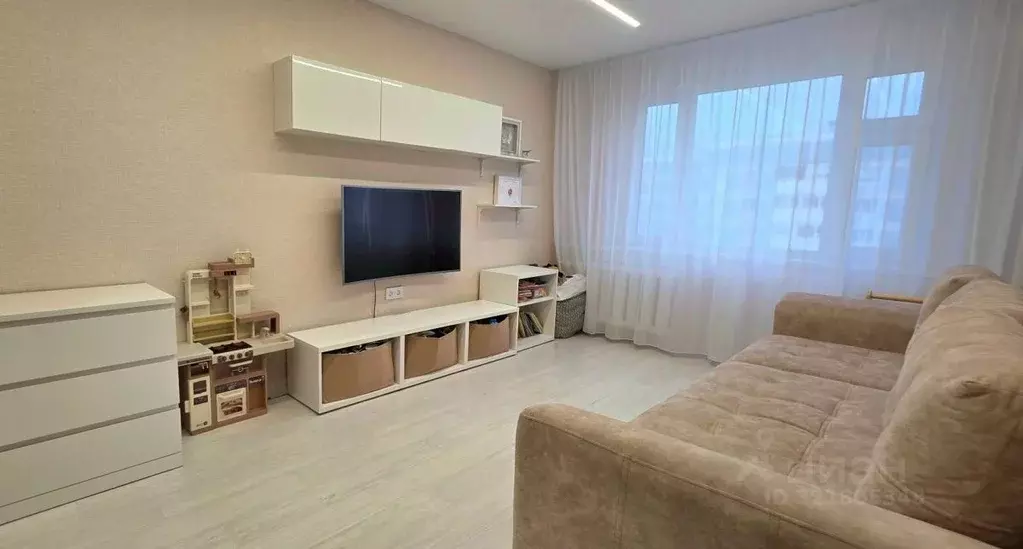 3-к кв. Ямало-Ненецкий АО, Новый Уренгой Восточный мкр, 6/8 (68.6 м) - Фото 1