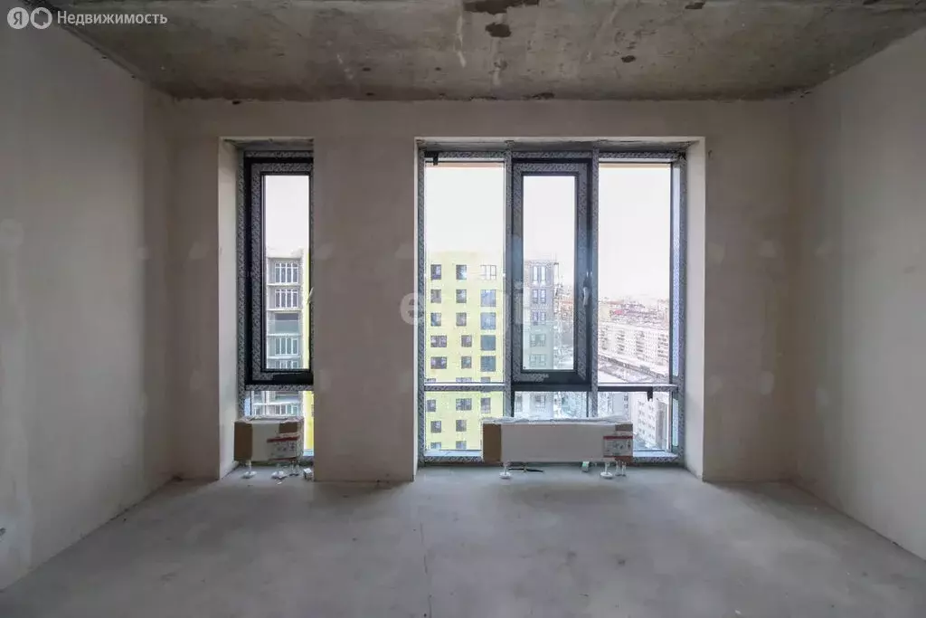 2-комнатная квартира: Тюмень, улица Николая Машарова, 2 (79.9 м) - Фото 2