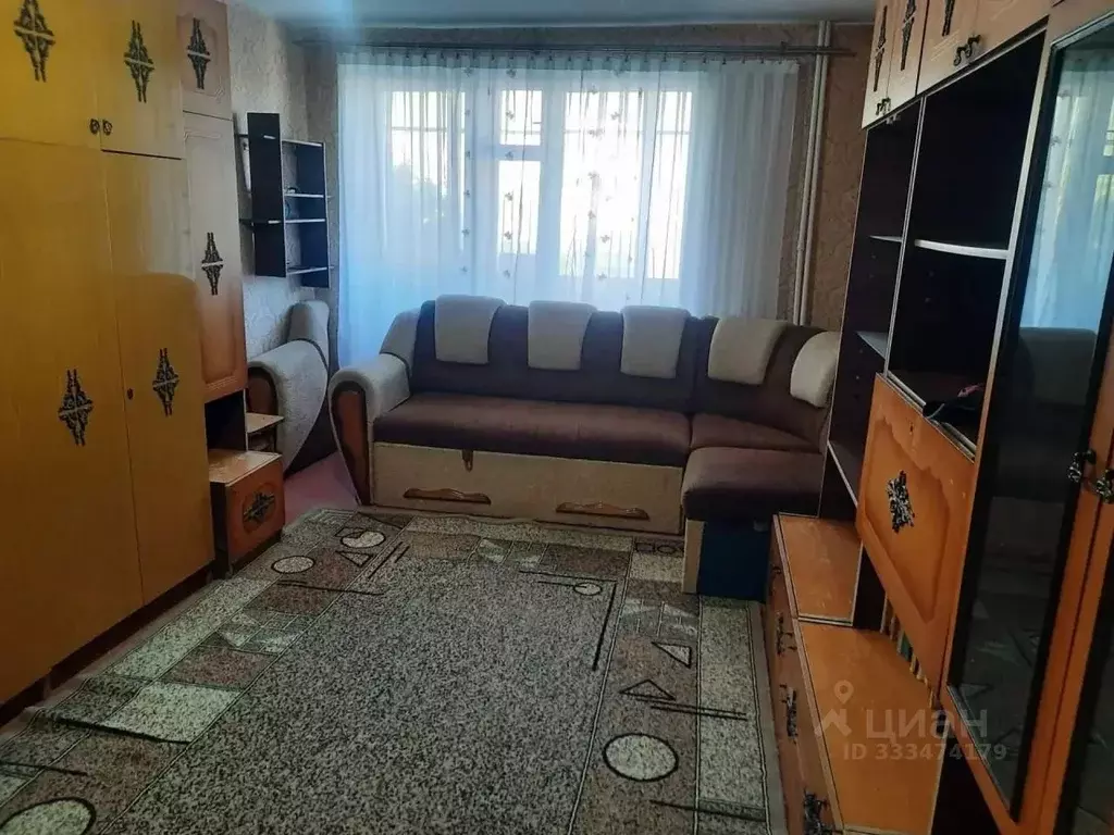1-к кв. Крым, Симферополь ул. Имени Мате Залки, 15Б (35.0 м) - Фото 1