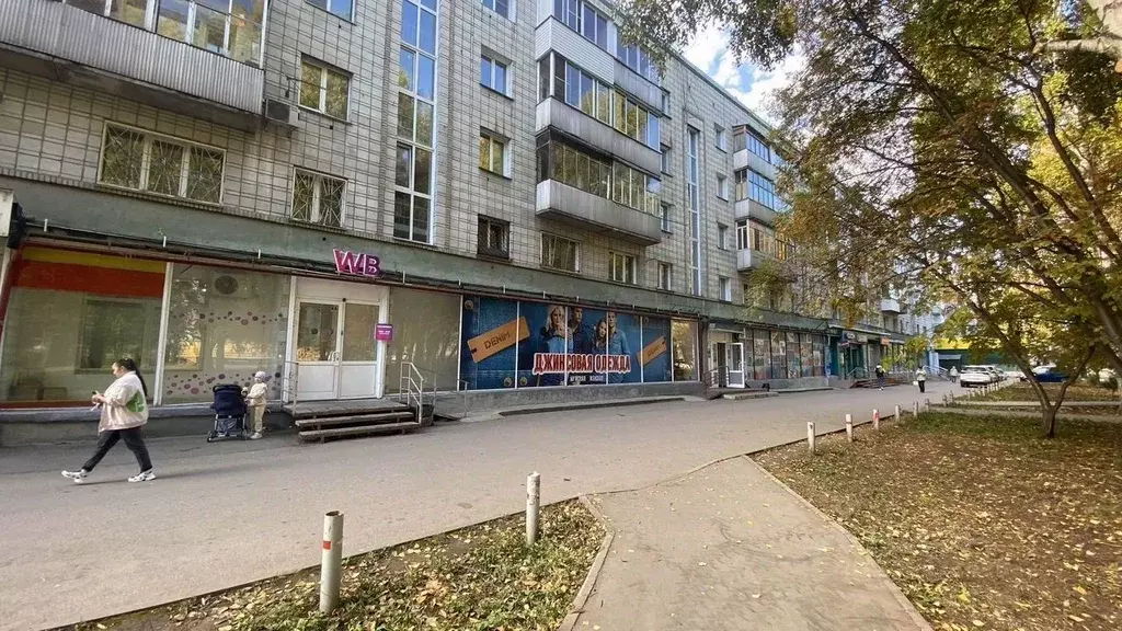 Торговая площадь в Новосибирская область, Новосибирск Затулинский ... - Фото 1